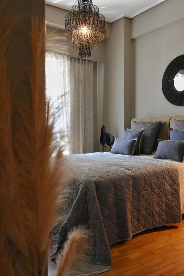 Pepromeno Luxury Apartment In The City Center Kalamata Zewnętrze zdjęcie